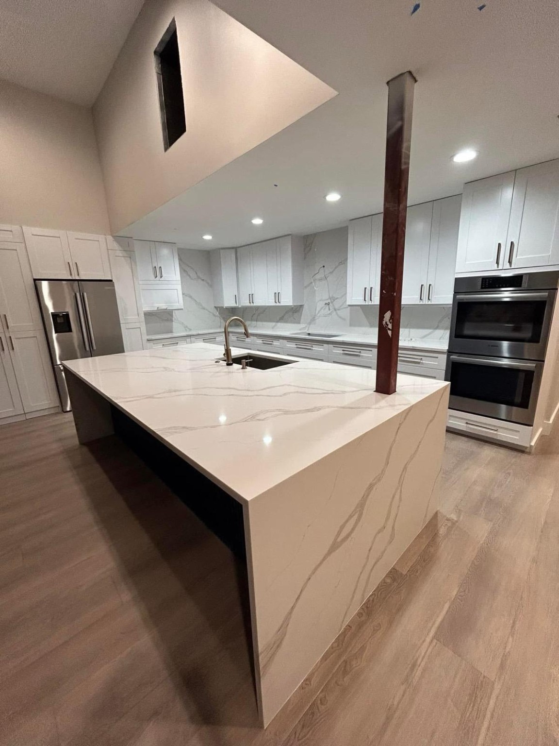 Kitchen remodeling by iDevise Design & Build